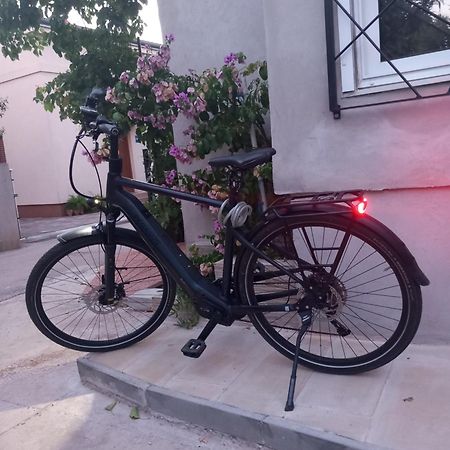 Clover Apartman Zadar Exterior foto